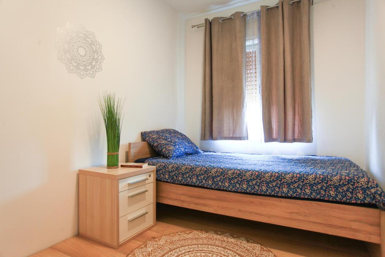 Sunset View Apartment Vinkuran Exterior photo
